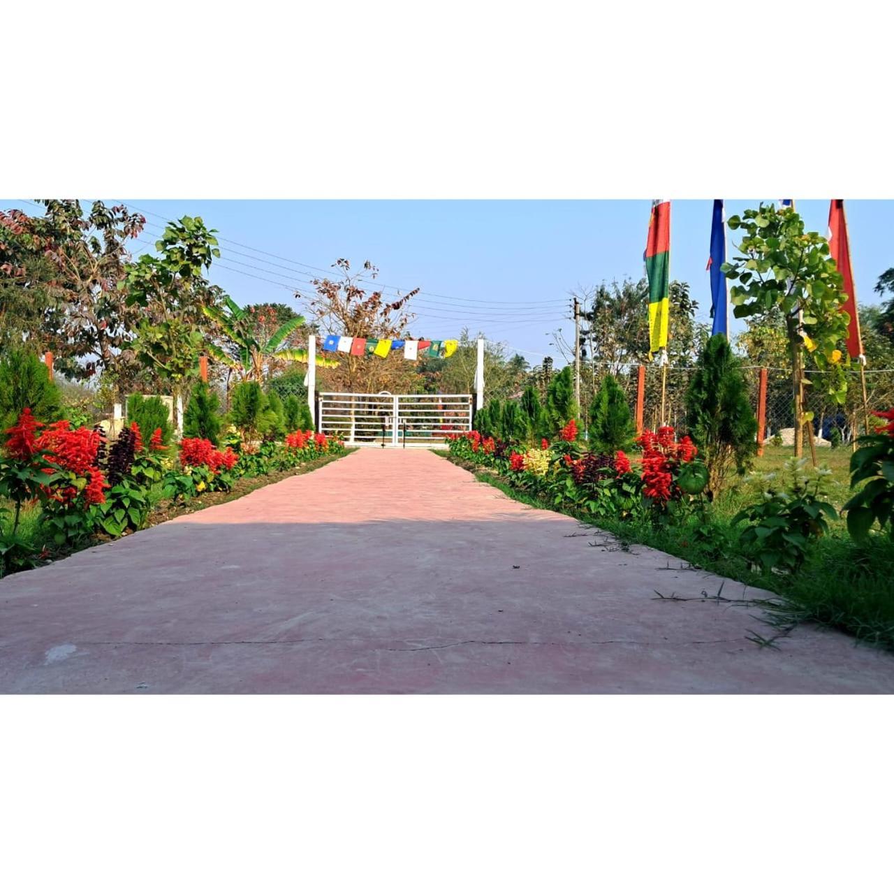 Krishna Farms And Village Resort Siliguri Bagian luar foto